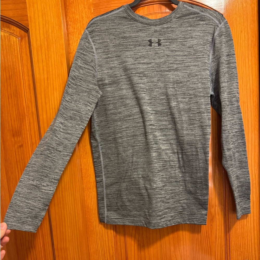 Under Armour Gray Compression Shirt Size L